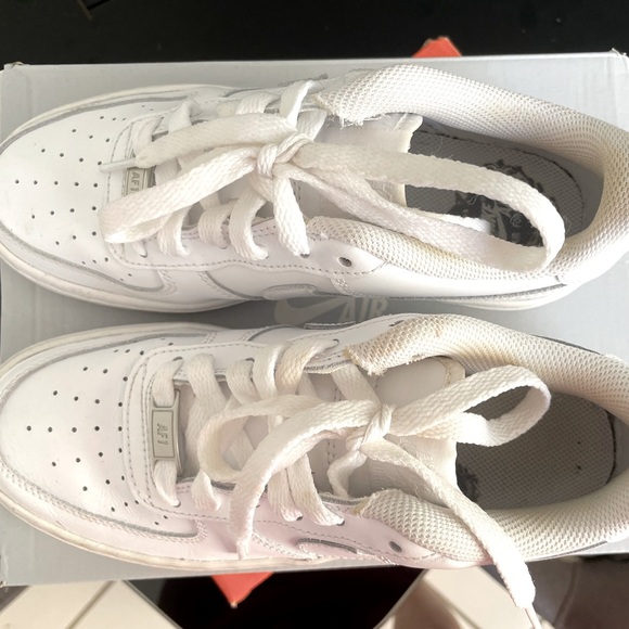 COPY - Air force 1 White - Picture 2 of 3